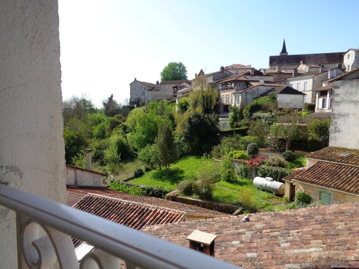 Maison Saint Jacques Aubeterre-sur-Dronne Exterior foto
